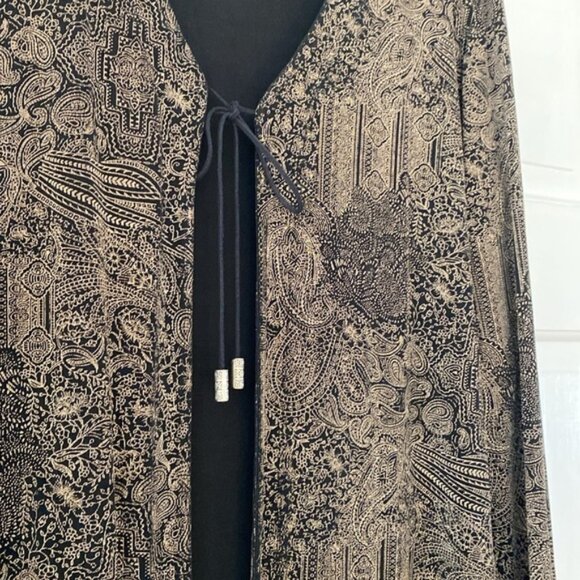 Chico’s Size 2 Travelers Tie Cardigan Embellished Black Metallic‎ Chicos Large - Picture 2 of 9